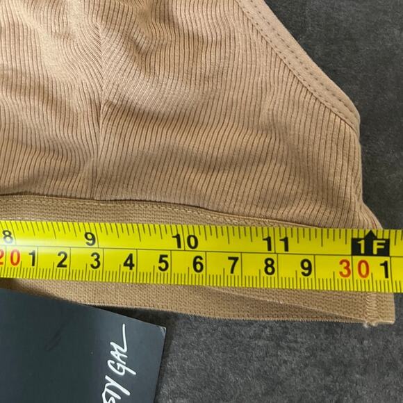 Nasty Gal Rib High Triangle Apex NWT Tan Medium - Picture 3 of 6